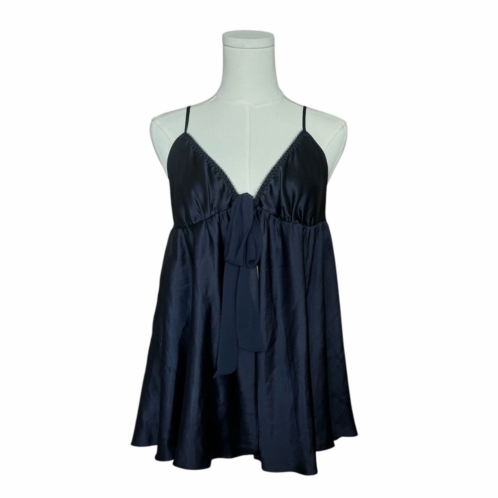 VICTORIA’S SECRET NAVY BABYDOLL TOP